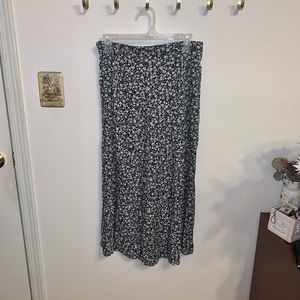 Floral black midi skirt